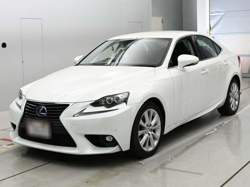 LEXUS IS