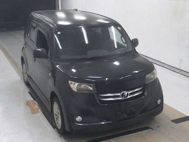 TOYOTA BB