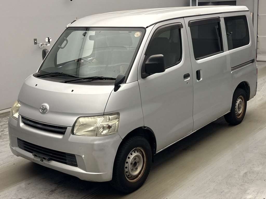 TOYOTA TOWN ACE VAN