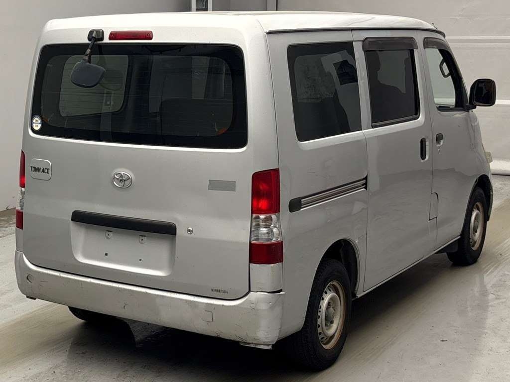 TOYOTA TOWN ACE VAN