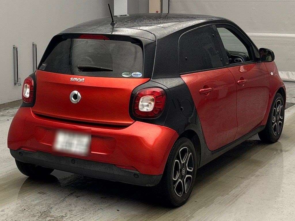 SMART FOURFOUR