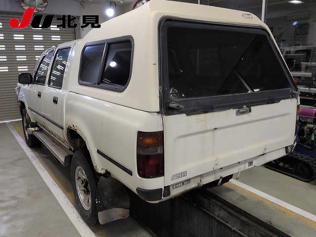 TOYOTA HILUX PICK UP