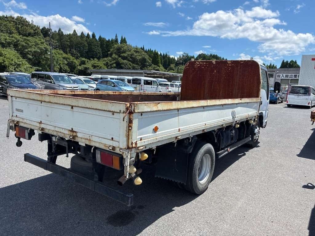 MAZDA TITAN TRUCK