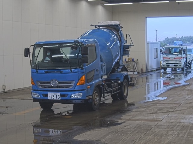 HINO RANGER