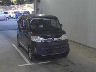 HONDA N-BOX SLASH