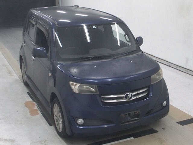 TOYOTA BB