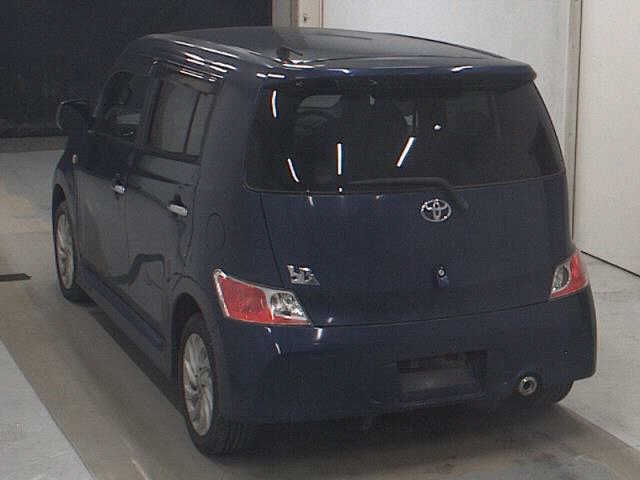 TOYOTA BB