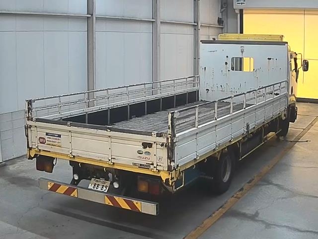 ISUZU FORWARD