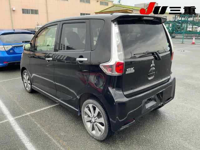 MITSUBISHI EK CUSTOM