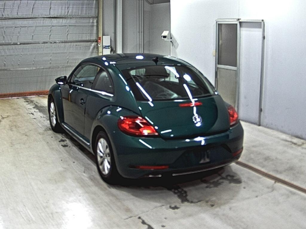 VOLKSWAGEN THE BEETLE