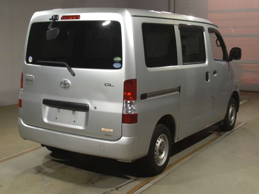 TOYOTA TOWN ACE VAN