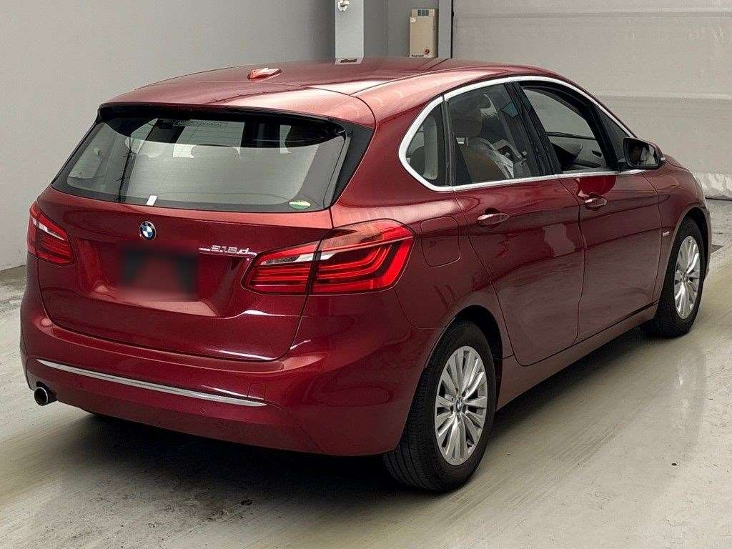 BMW 2 SERIES