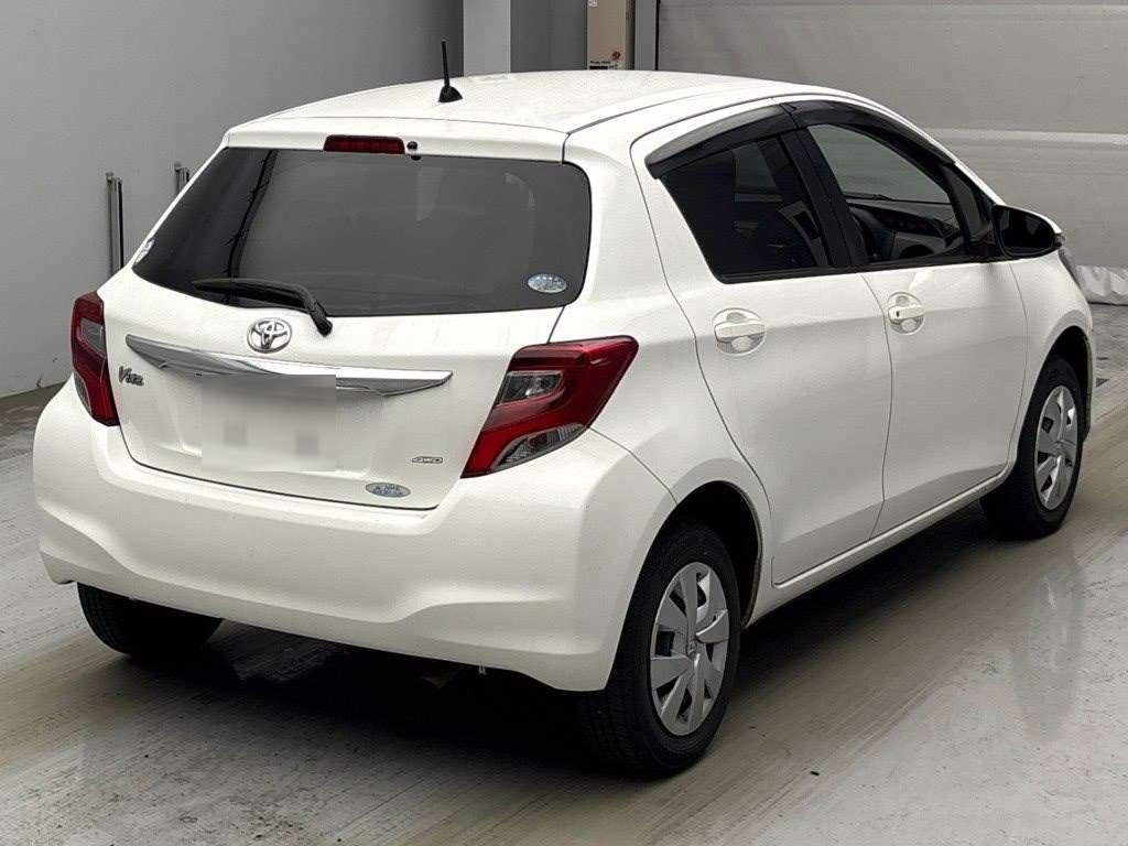 TOYOTA VITZ