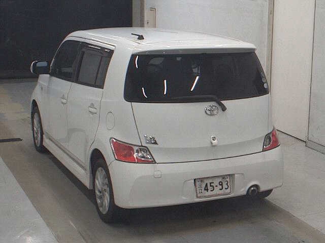TOYOTA BB