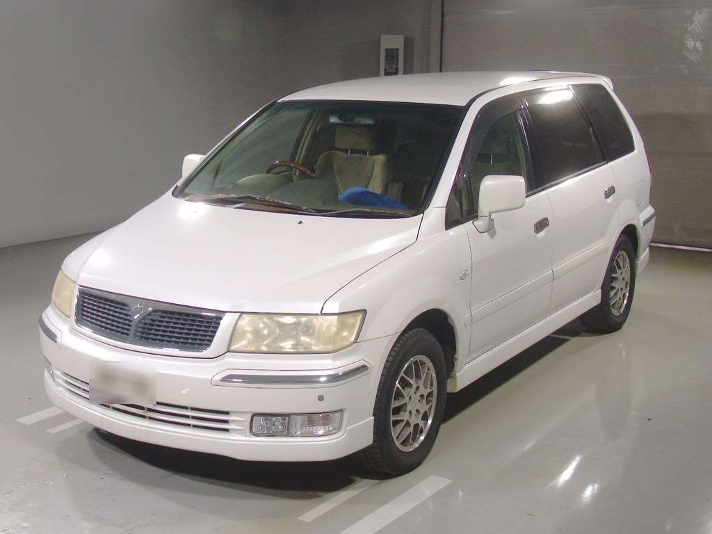 MITSUBISHI CHARIOT GRANDIS