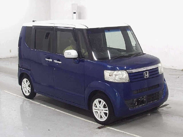 HONDA N BOX +