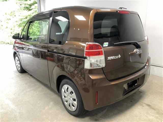 TOYOTA SPADE