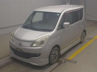 MITSUBISHI DELICA D:2