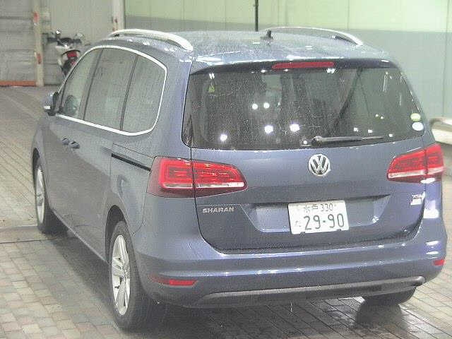 VOLKSWAGEN SHARAN