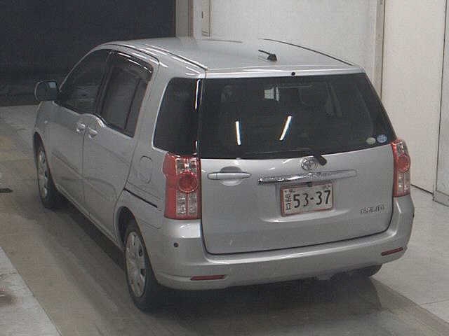 TOYOTA RAUM