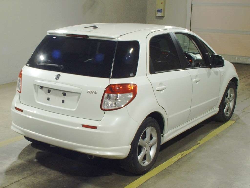 SUZUKI SX4