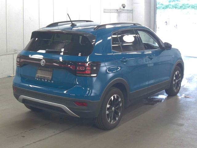 VOLKSWAGEN T-CROSS