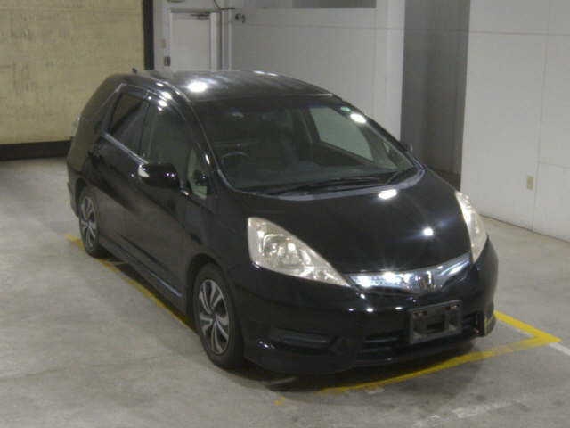 HONDA FIT SHUTTLE