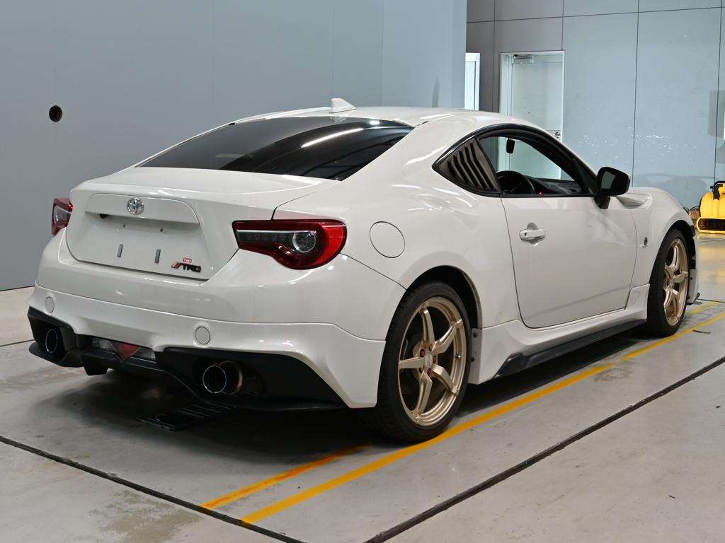 TOYOTA 86