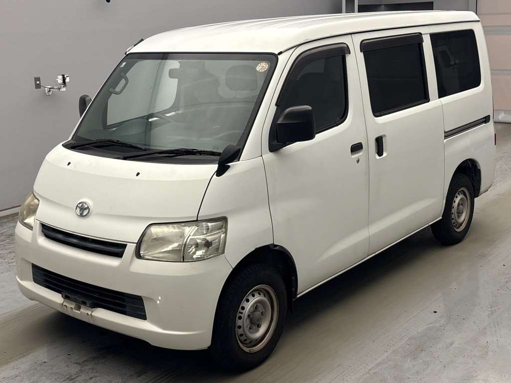 TOYOTA TOWN ACE VAN