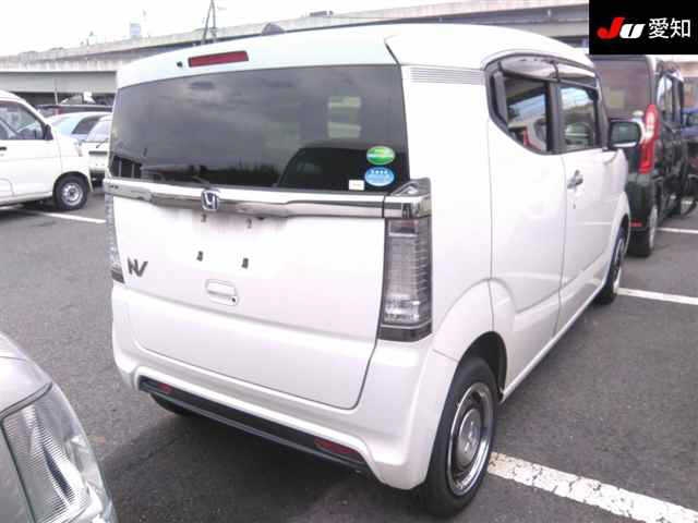 HONDA N-BOX SLASH