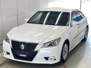 TOYOTA CROWN HYBRID