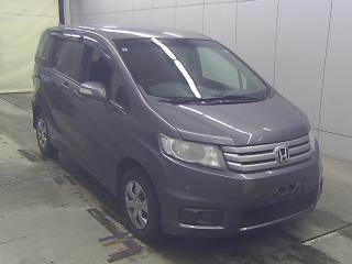 HONDA FREED SPIKE