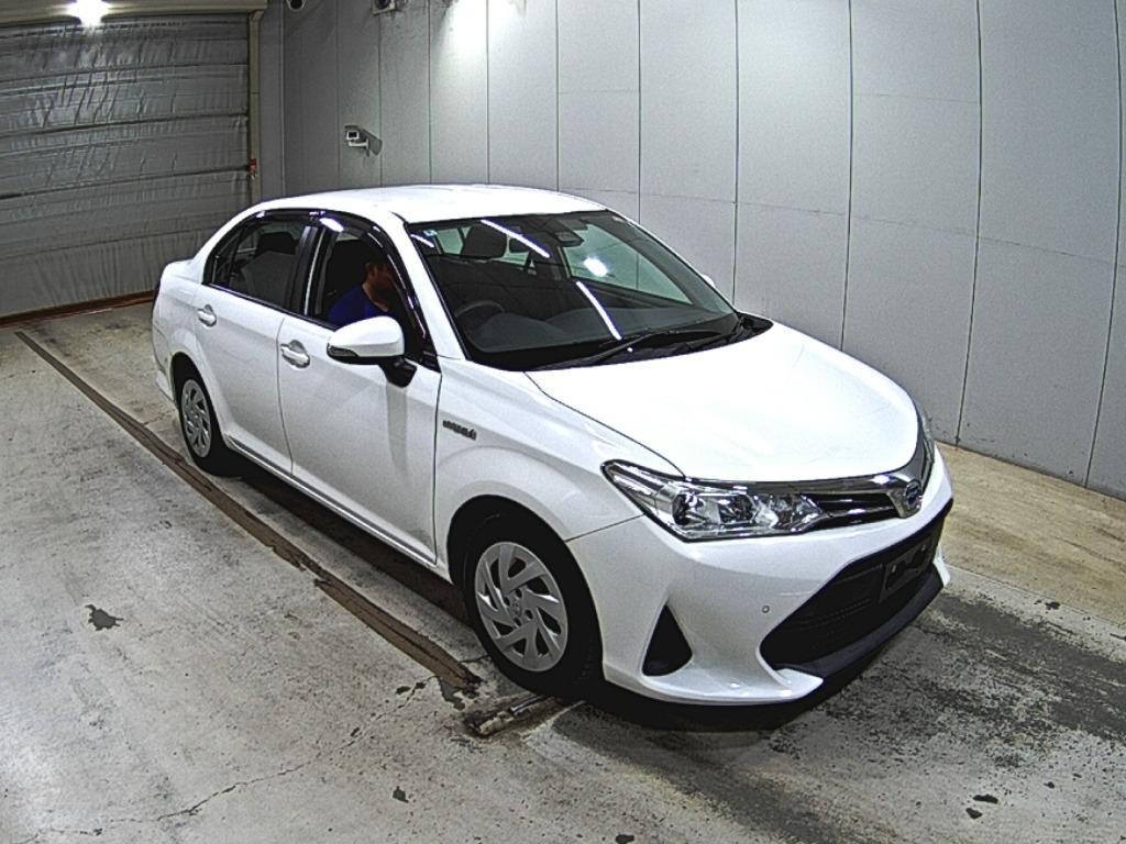 TOYOTA COROLLA AXIO