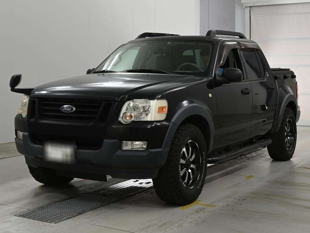 FORD EXPLORER SPORT TRACK