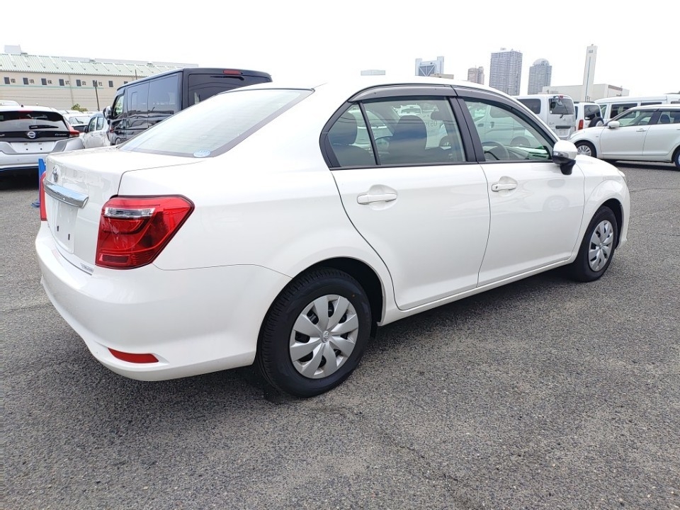 TOYOTA COROLLA AXIO