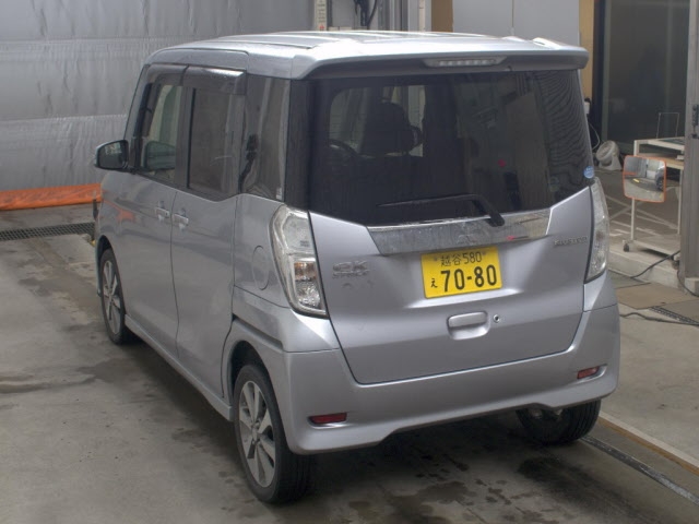MITSUBISHI EK SPACE