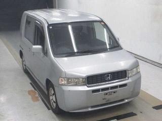 HONDA MOBILIO SPIKE