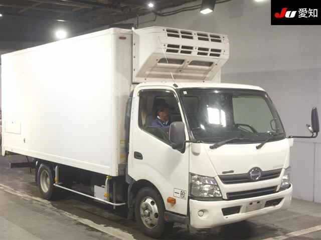 HINO DUTRO TRUCK