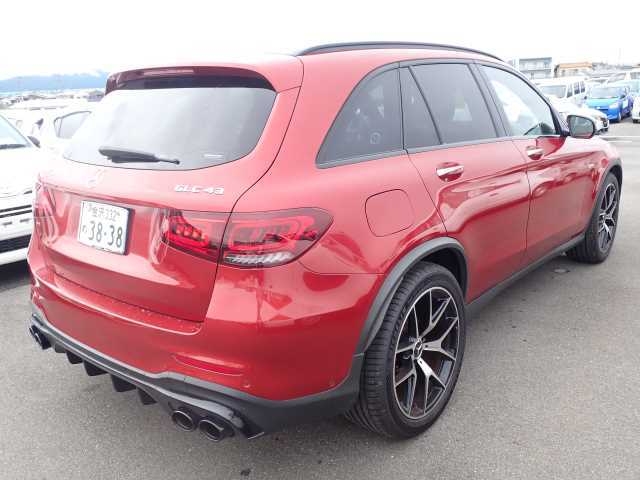MERCEDES BENZ GLC