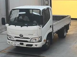 TOYOTA DYNA
