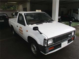 NISSAN DATSUN