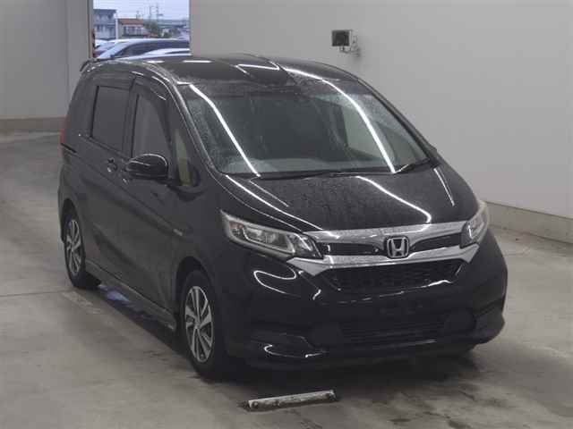 HONDA FREED HYBRID
