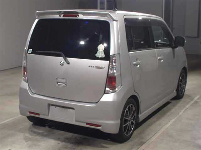 SUZUKI WAGON R STINGRAY