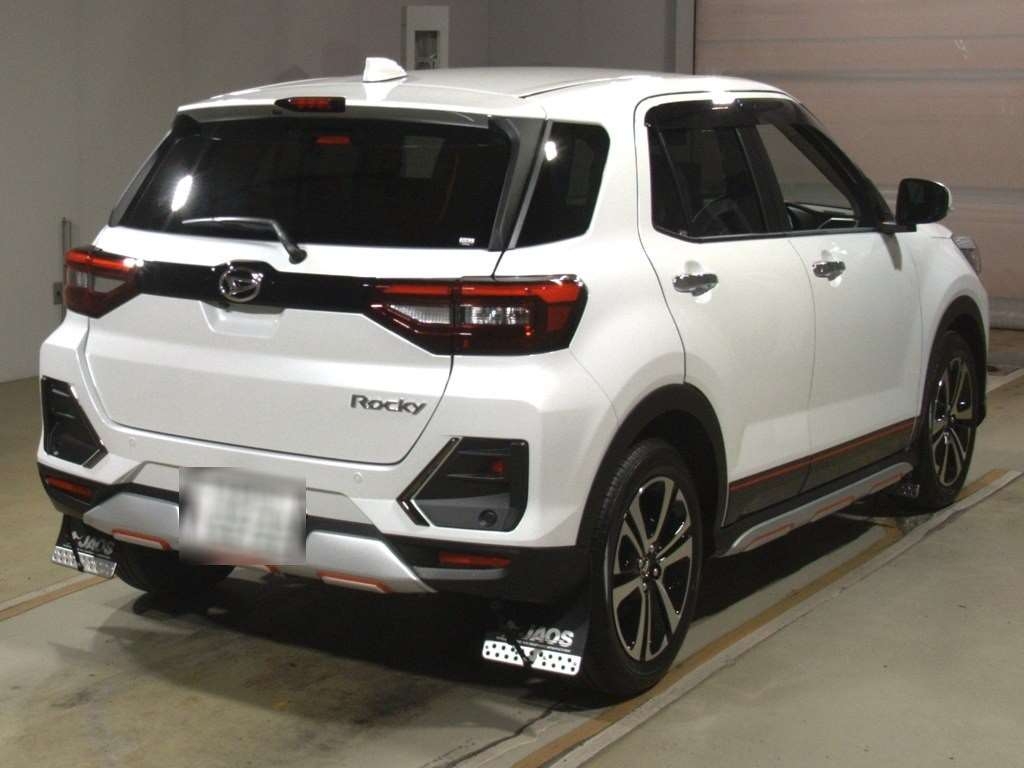 DAIHATSU ROCKY