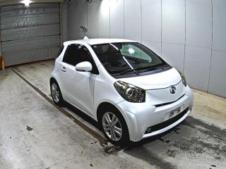 TOYOTA IQ
