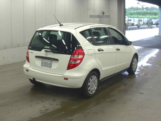 MERCEDES BENZ A CLASS