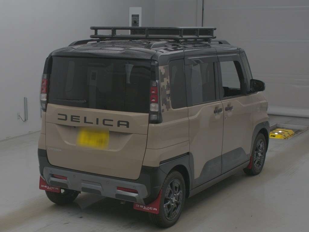 MITSUBISHI DELICA MINI