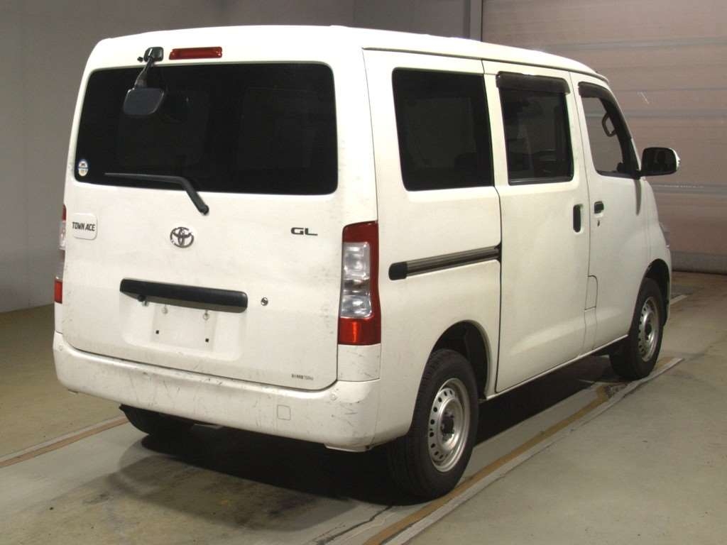 TOYOTA TOWN ACE VAN