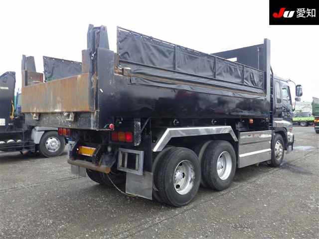 ISUZU GIGA