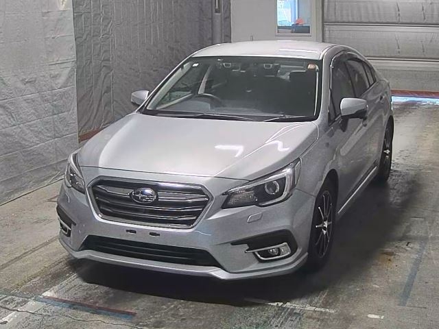 SUBARU LEGACY B4